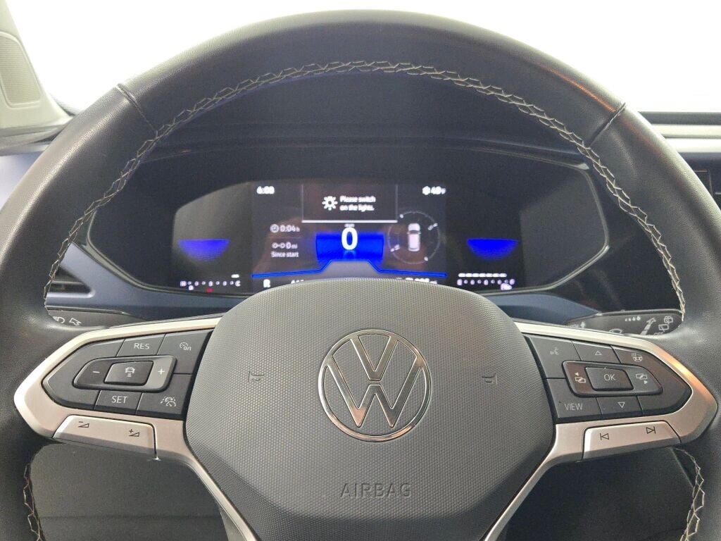 2024 VOLKSWAGEN TAOS - Image 35