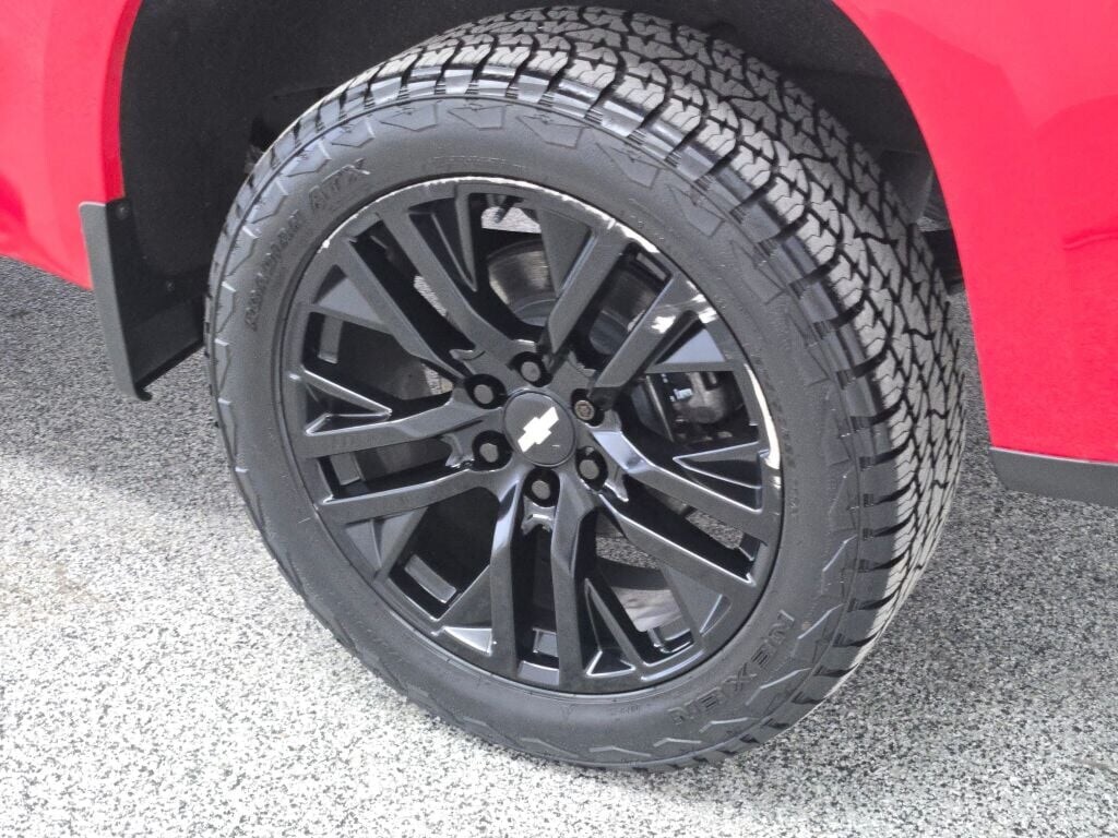 2019 CHEVROLET SILVERADO - Image 17