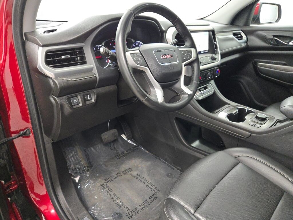 2023 GMC ACADIA - Image 24