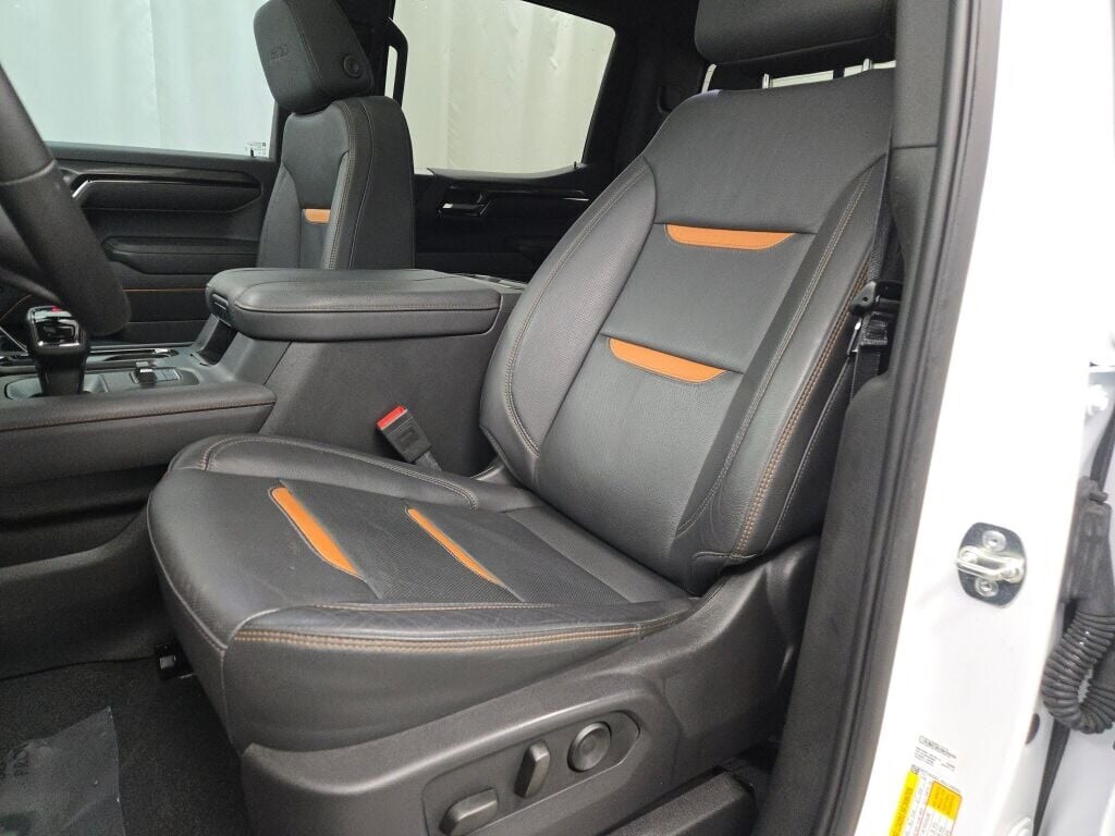 2025 GMC SIERRA - Image 26