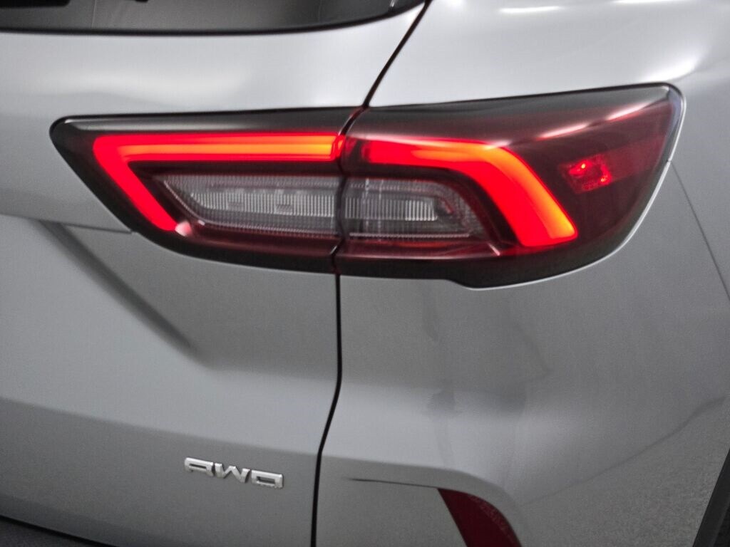 2023 FORD ESCAPE - Image 13