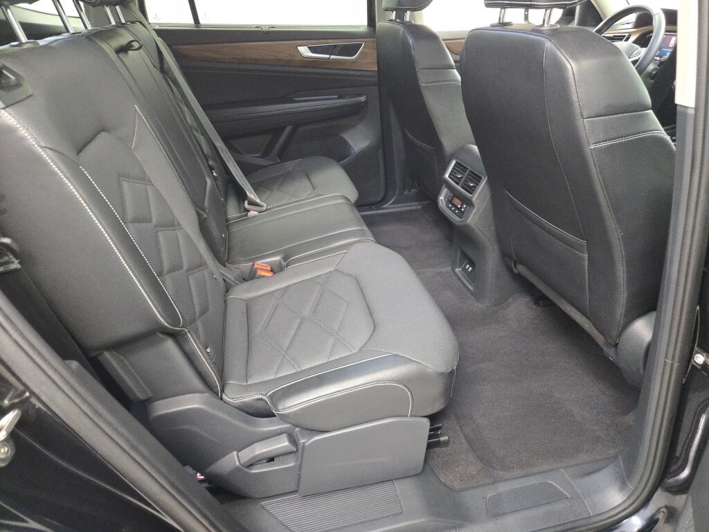 2024 VOLKSWAGEN ATLAS - Image 11