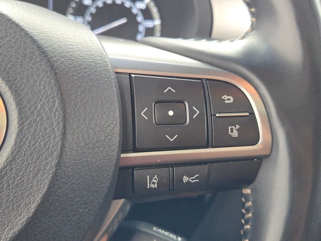 2023 LEXUS GX - Image 40