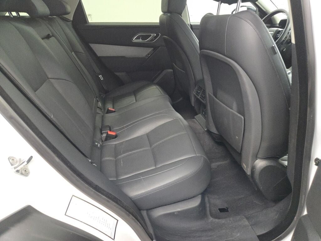 2024 LAND ROVER RANGE ROVER VELAR - Image 11