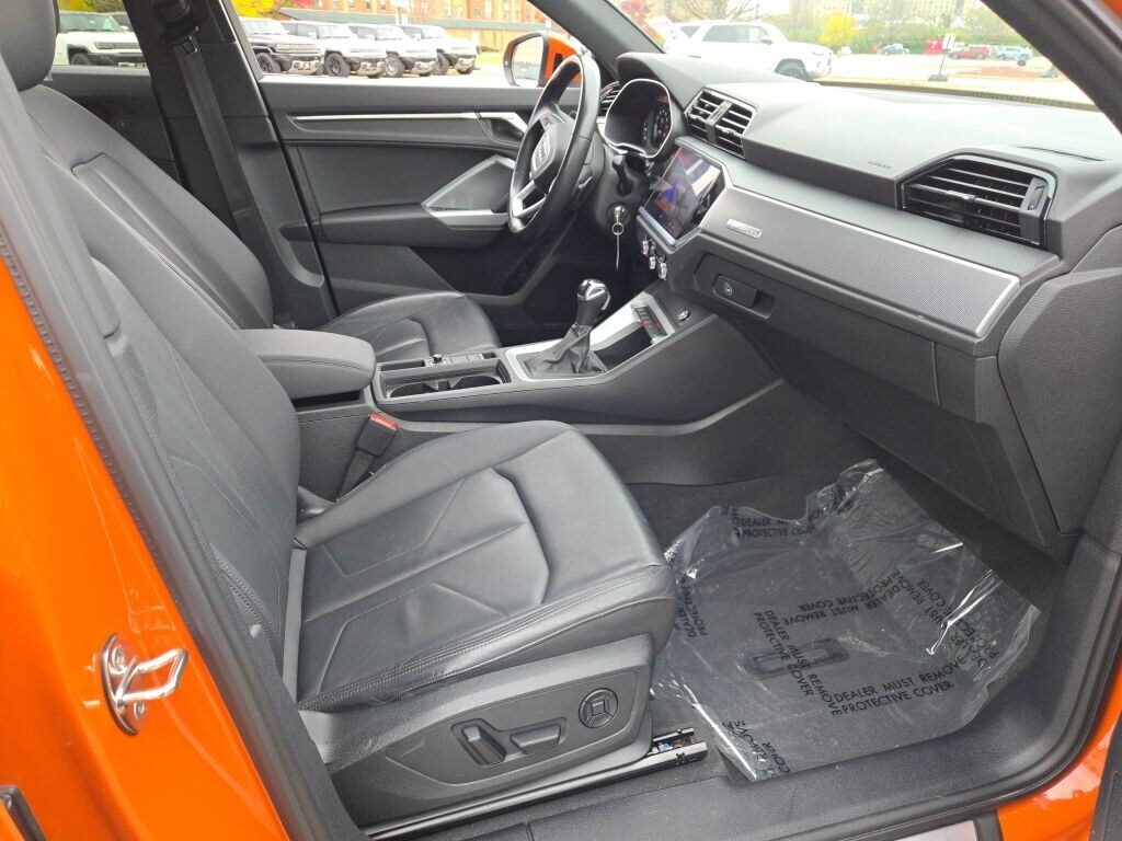 2022 AUDI Q3 - Image 7