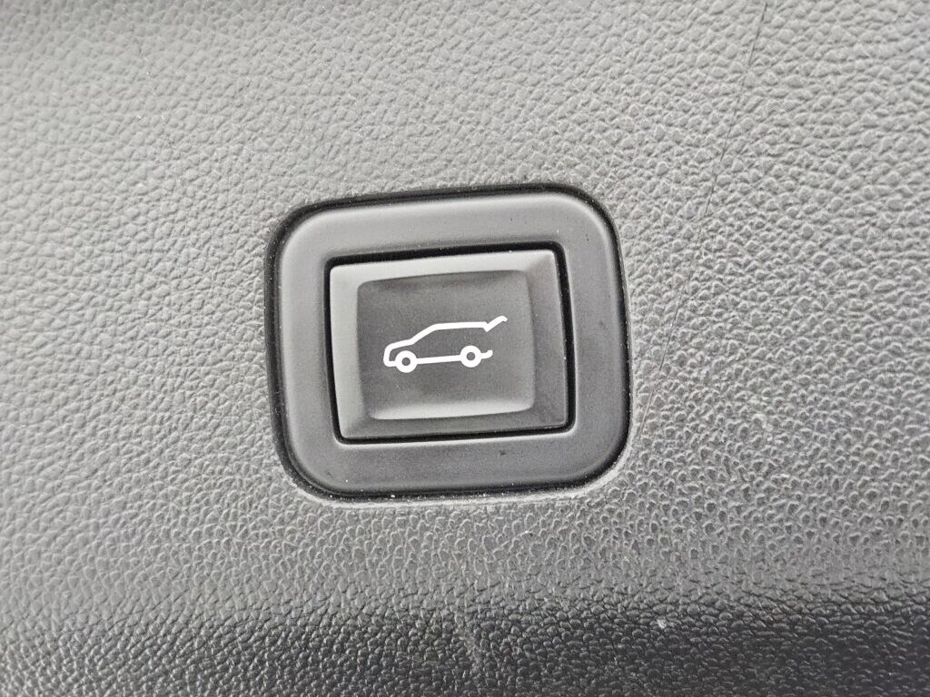 2023 CHEVROLET TAHOE - Image 21