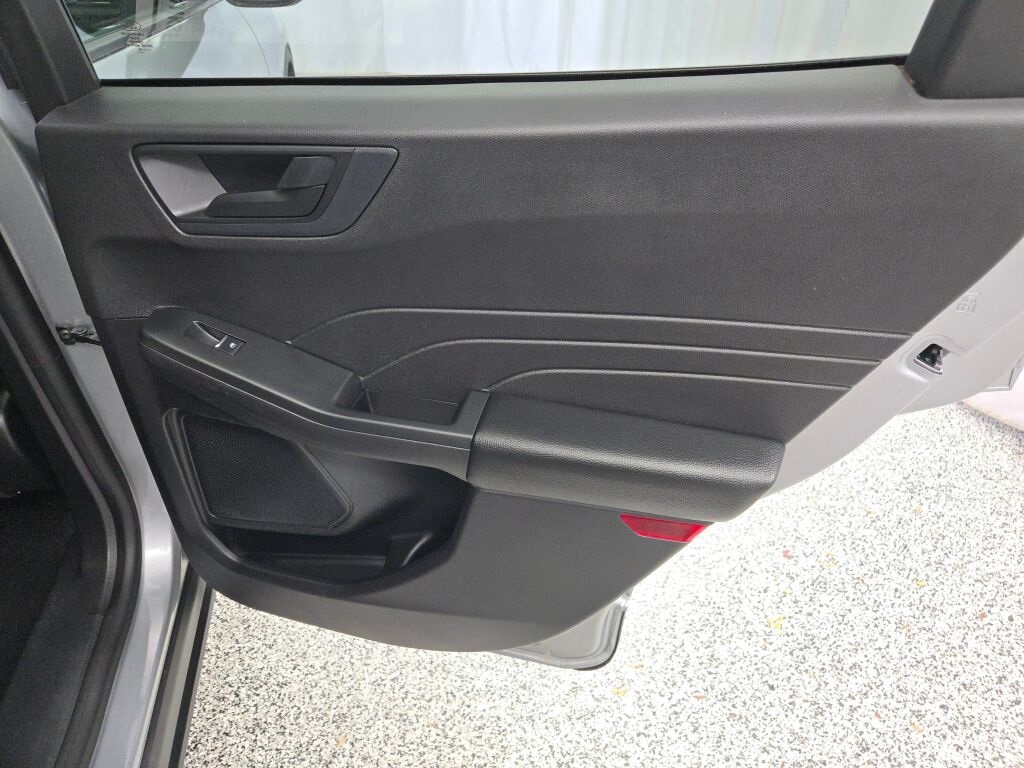 2023 FORD ESCAPE - Image 10