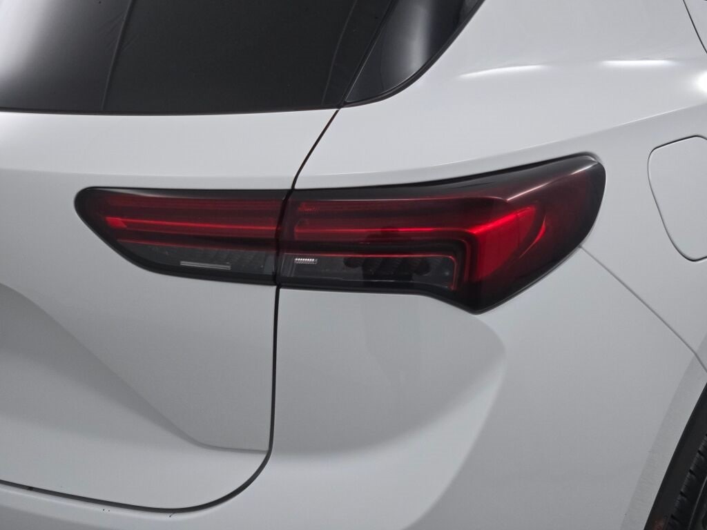 2023 BUICK ENVISION - Image 13