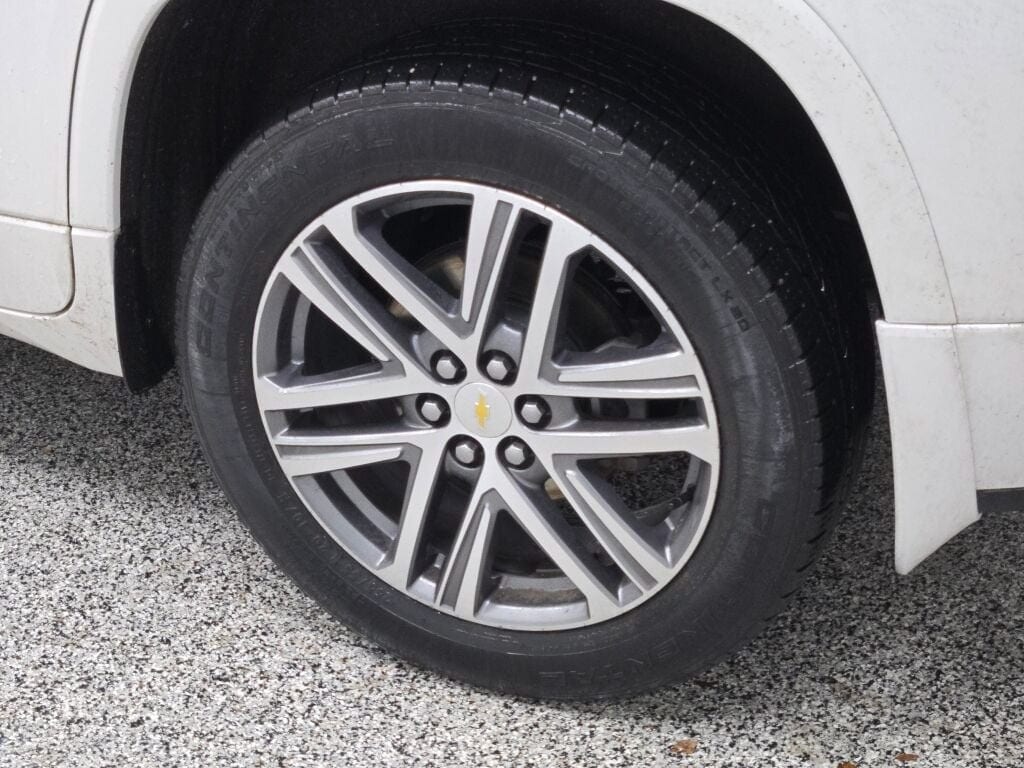 2023 CHEVROLET TRAVERSE - Image 15