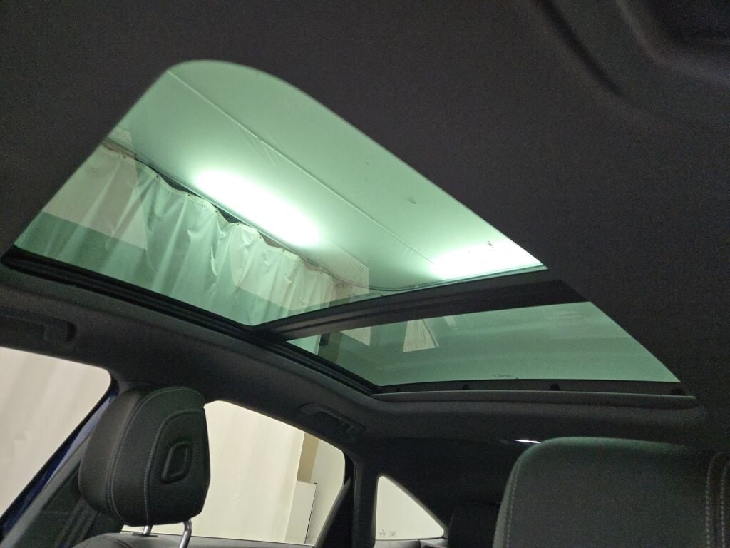 2023 AUDI Q4 - Image 28