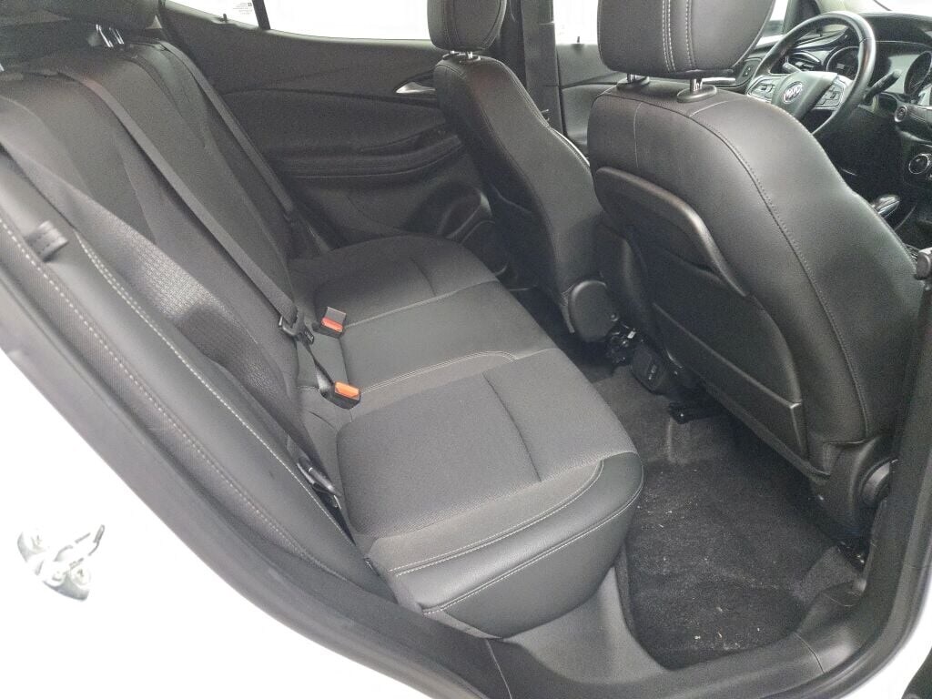 2021 BUICK ENCORE GX - Image 11