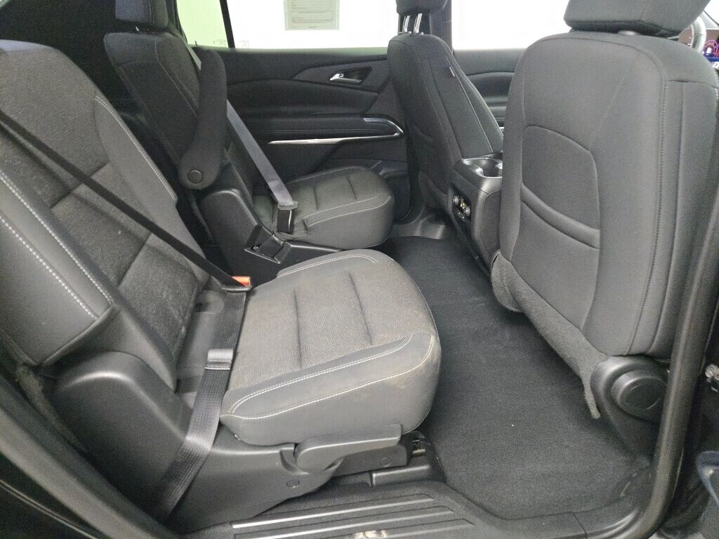 2024 CHEVROLET TRAVERSE - Image 11