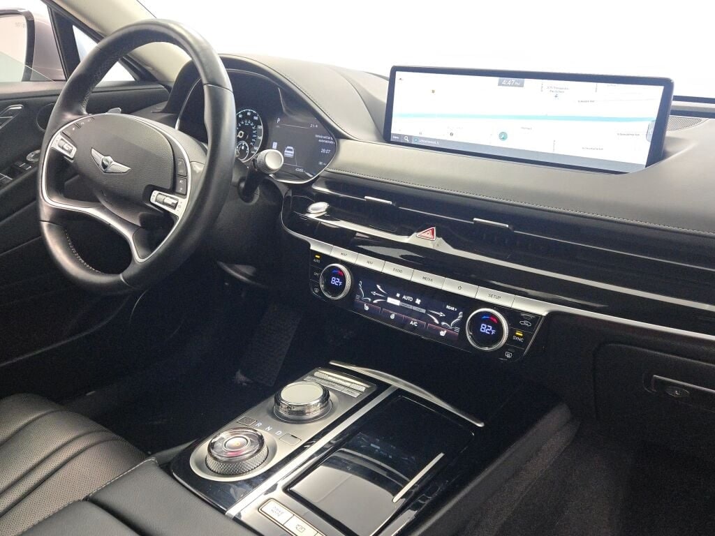 2023 GENESIS G80 - Image 9