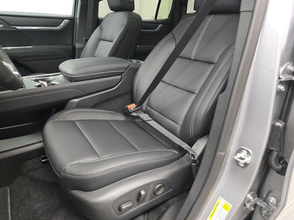 2026 GMC Acadia Elevation - Photo 27