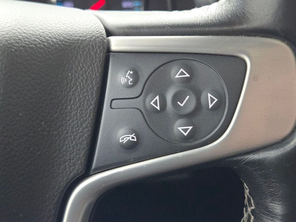 2019 GMC YUKON XL - Image 40