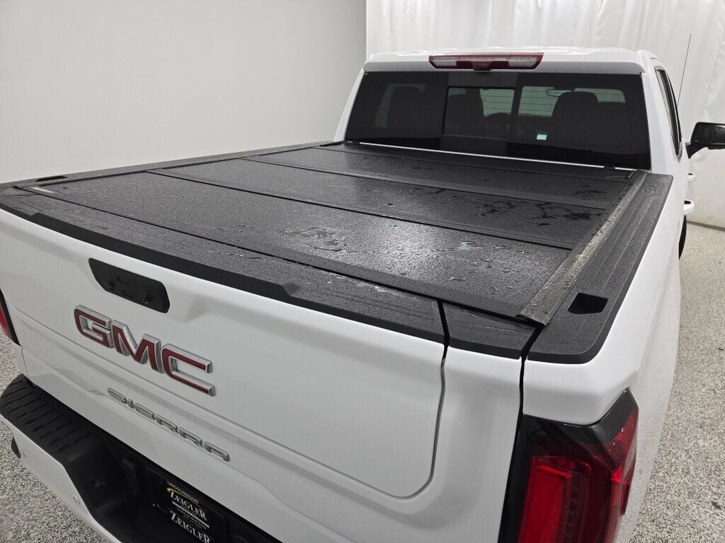 2025 GMC SIERRA - Image 14