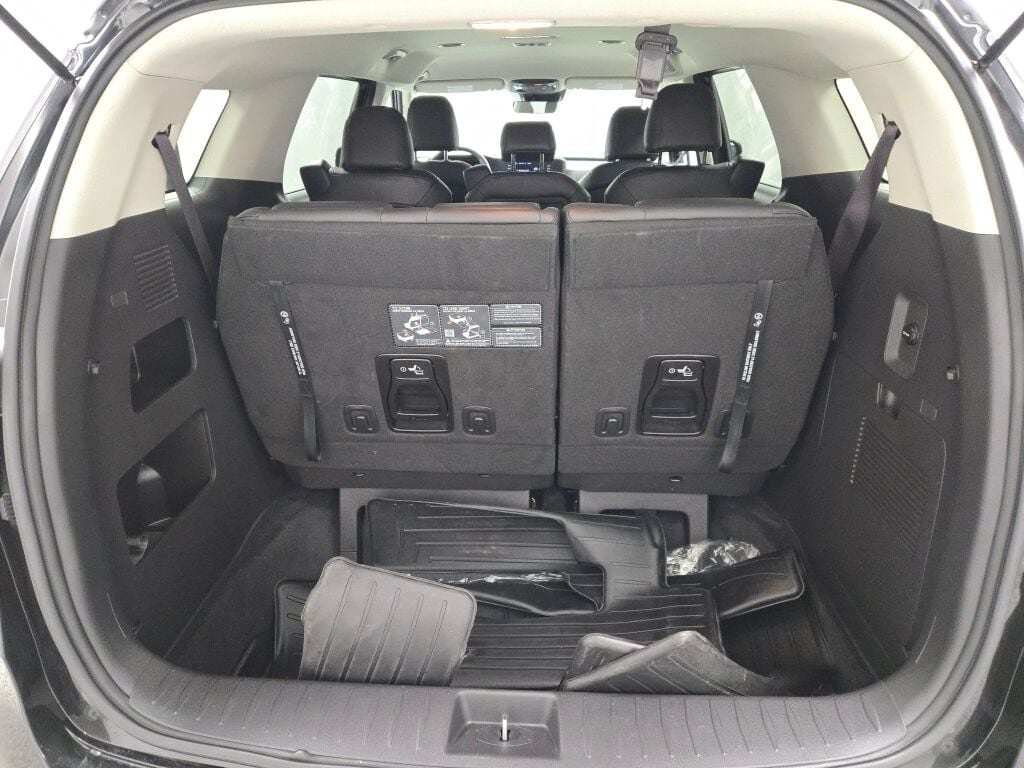 2024 KIA CARNIVAL - Image 18