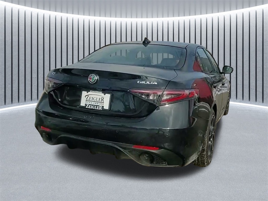 2024 ALFA ROMEO GIULIA (952) - Image 11