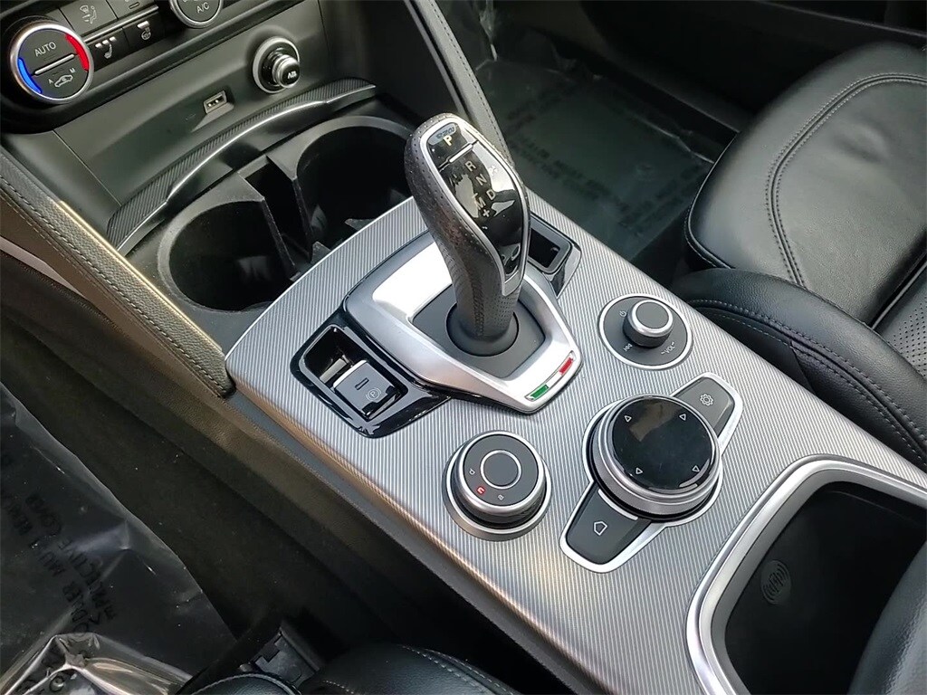 2023 ALFA ROMEO STELVIO - Image 18