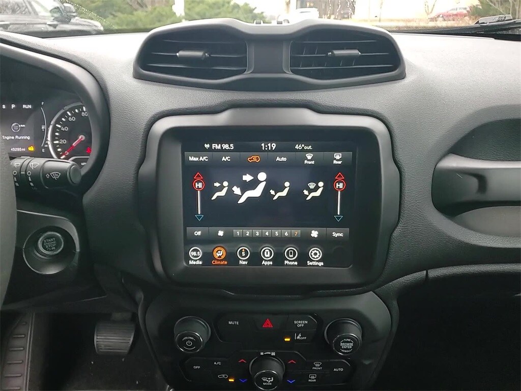 2023 JEEP RENEGADE - Image 17