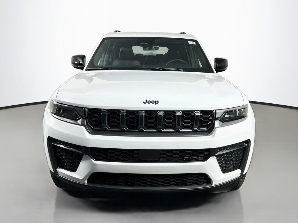 New 2027 Jeep Grand Cherokee L Laredo SUV