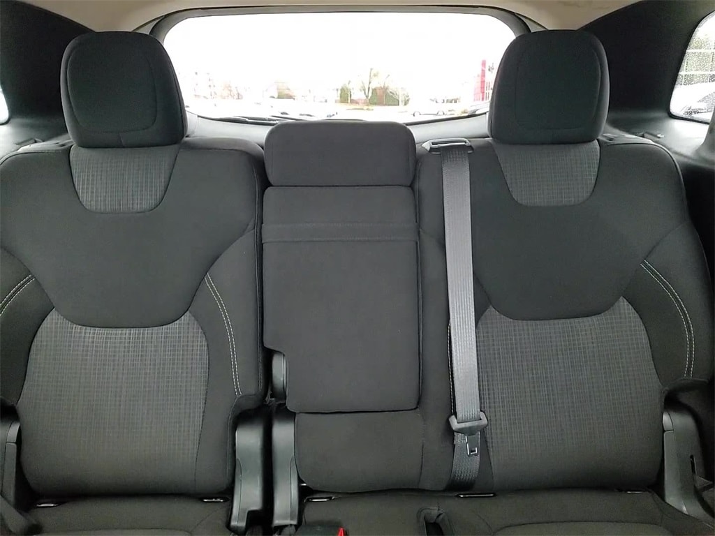 2017 JEEP CHEROKEE - Image 20