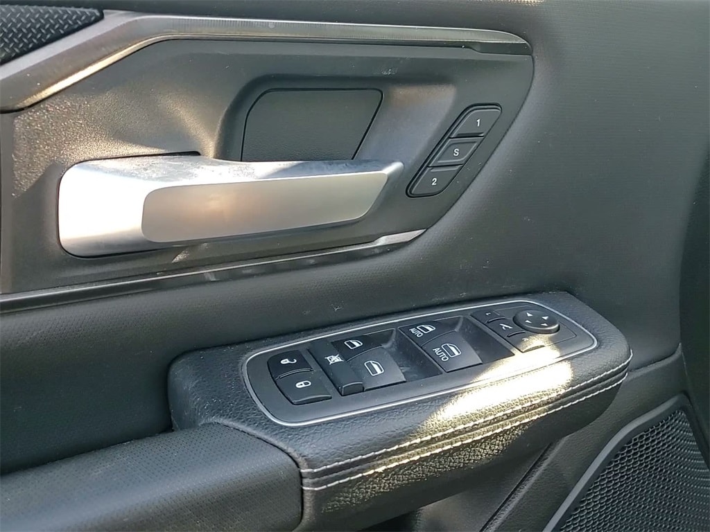2022 RAM 1500 - Image 27