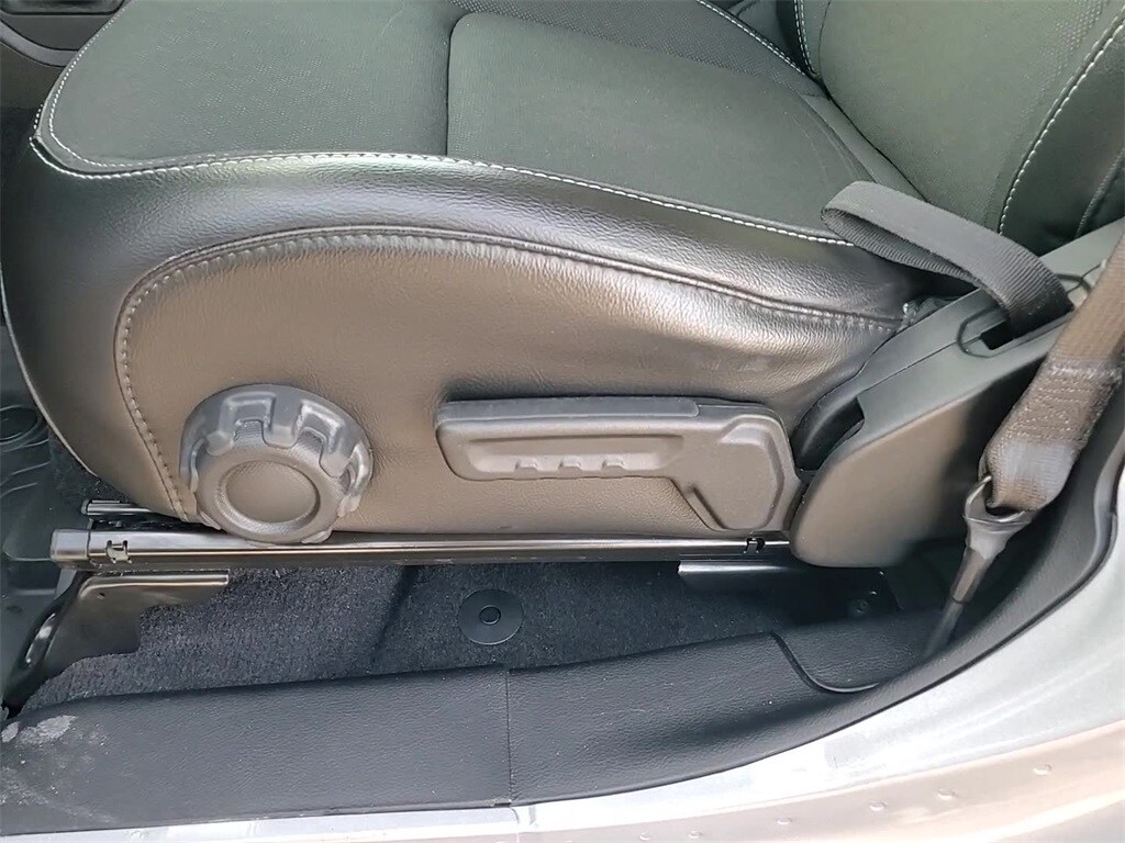 2021 JEEP WRANGLER - Image 12