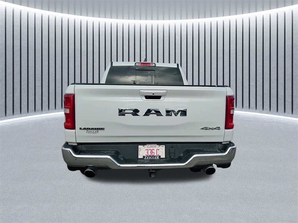 2025 RAM 1500 - Image 4