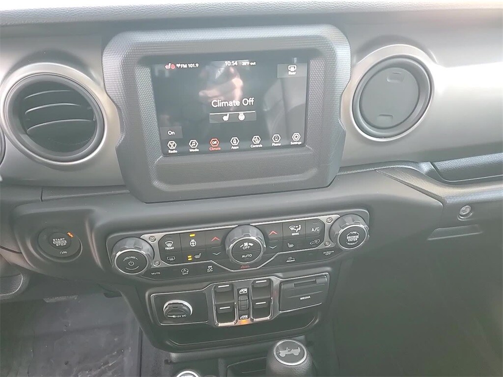 2021 JEEP WRANGLER - Image 17