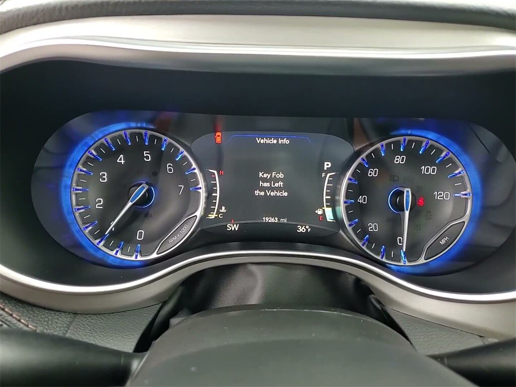 2024 CHRYSLER PACIFICA - Image 28