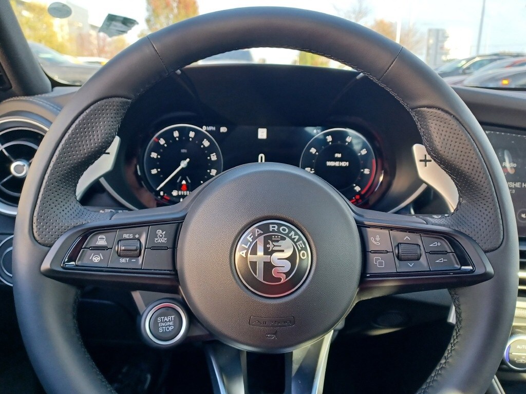 2024 ALFA ROMEO GIULIA (952) - Image 24