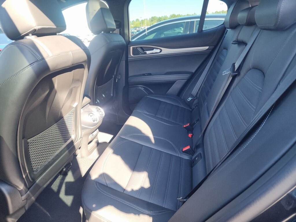 2024 ALFA ROMEO STELVIO - Image 8