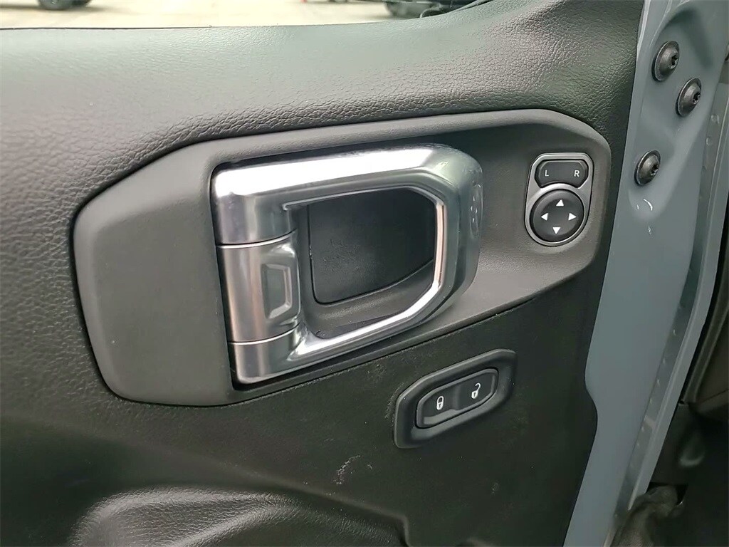 2025 JEEP WRANGLER - Image 22