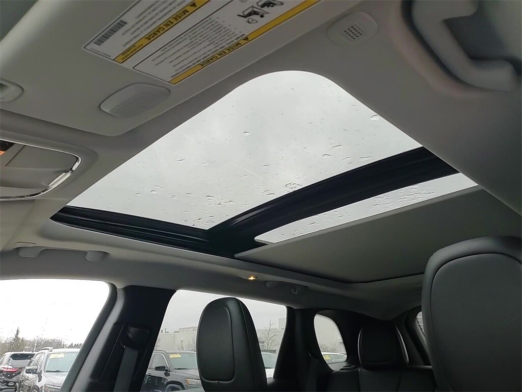 2022 JEEP CHEROKEE - Image 20