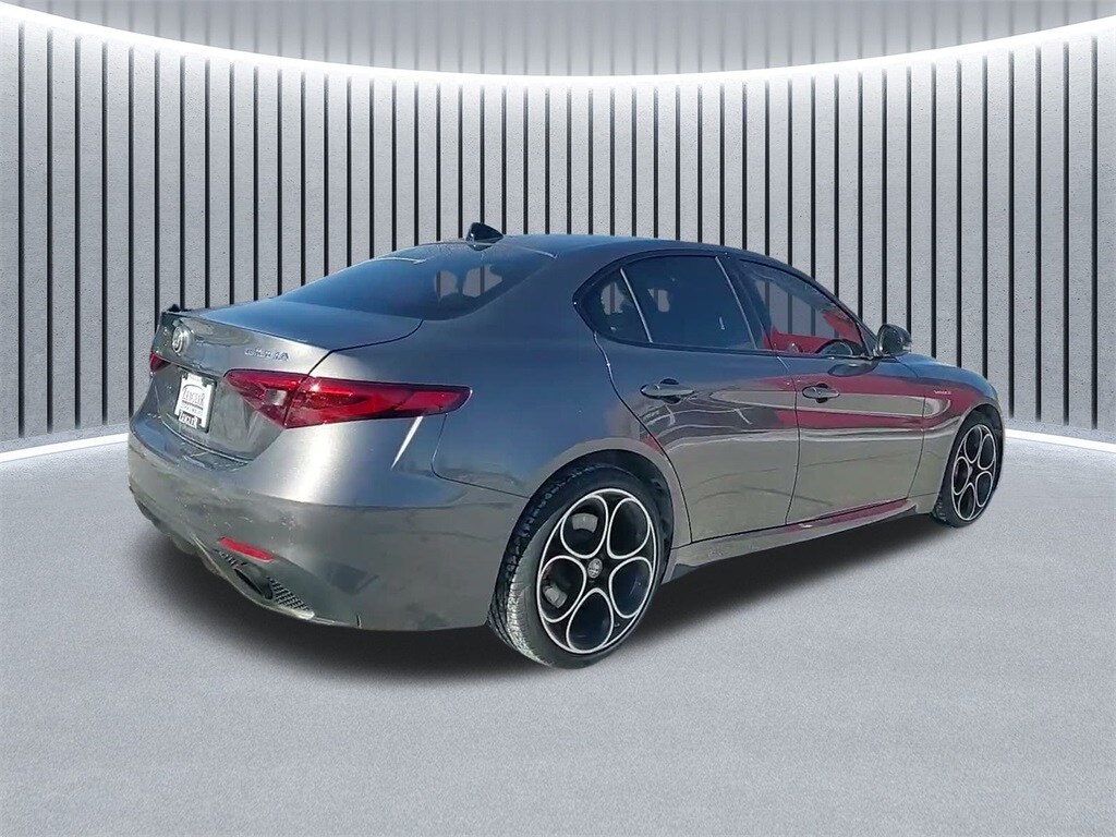 2023 ALFA ROMEO GIULIA (952) - Image 4