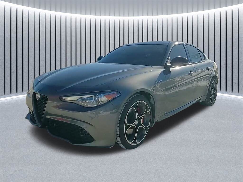 2023 ALFA ROMEO GIULIA (952) - Image 16
