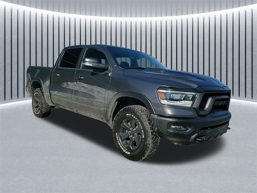2022 RAM 1500 - Image 2
