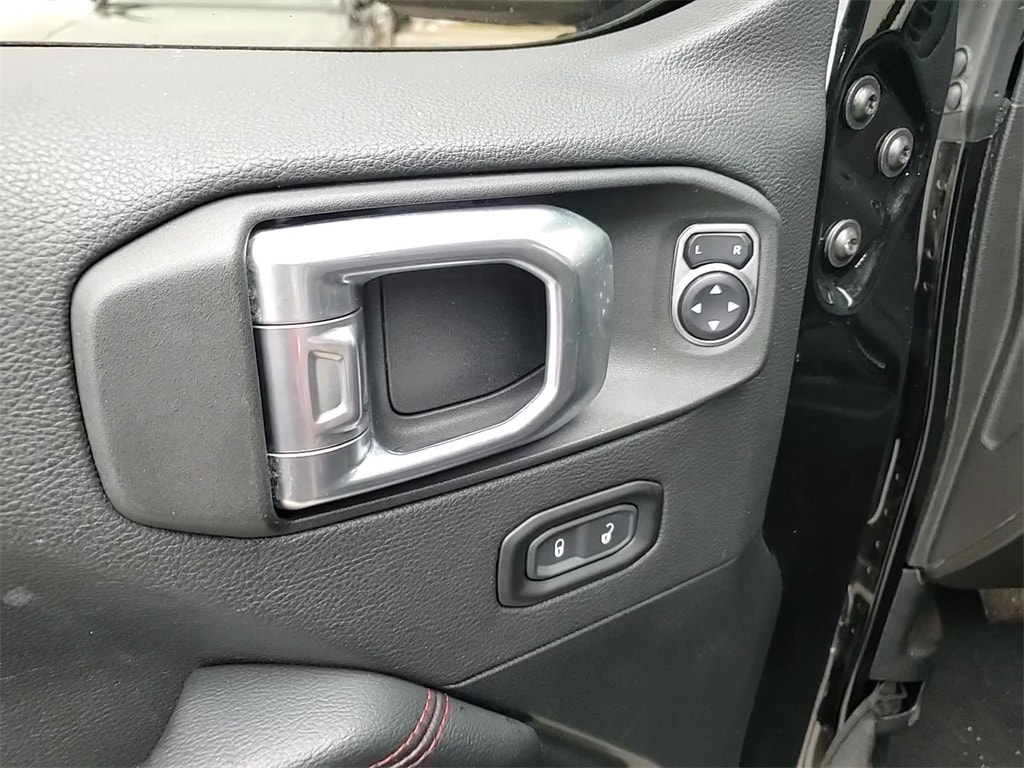 2021 JEEP WRANGLER - Image 11