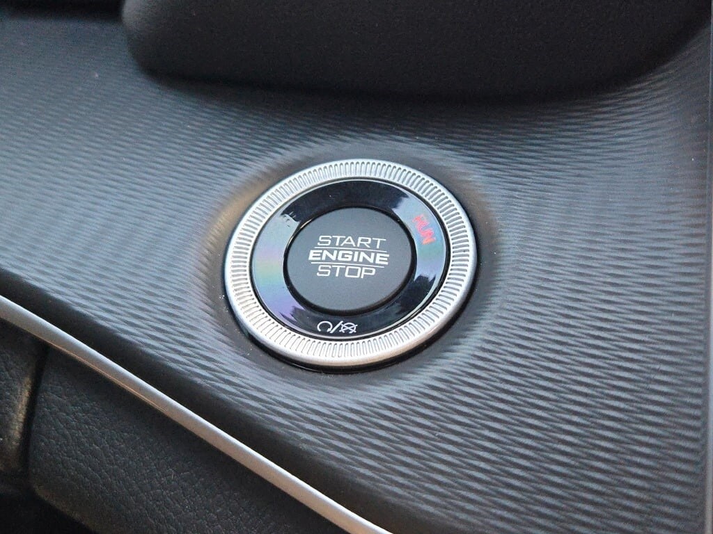 2023 JEEP GRAND CHEROKEE - Image 31