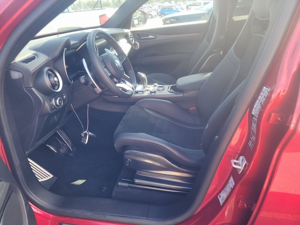 2024 ALFA ROMEO STELVIO - Image 7