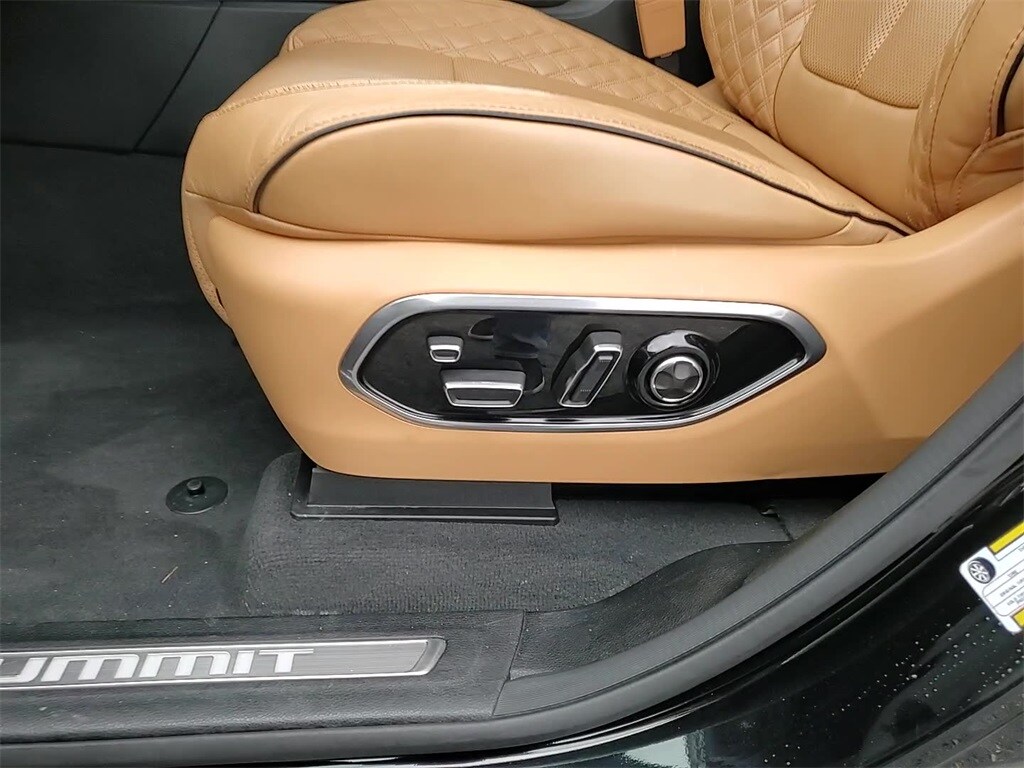 2022 JEEP GRAND CHEROKEE L - Image 12