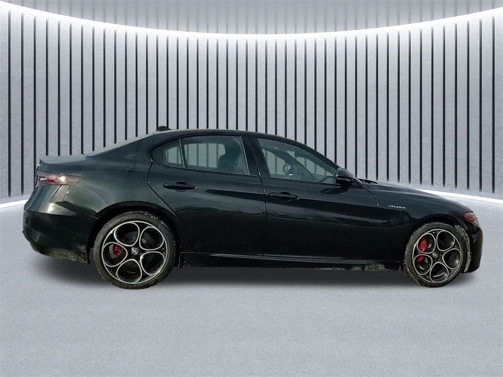 2024 ALFA ROMEO GIULIA (952) - Image 7