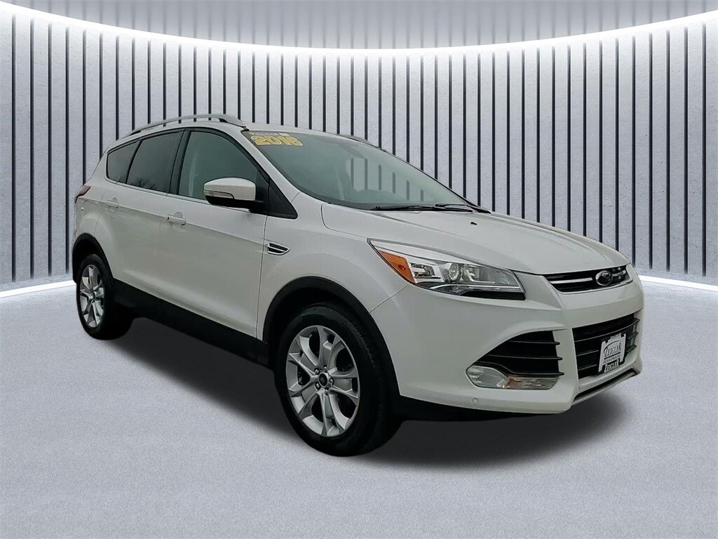 2016 FORD ESCAPE - Image 1