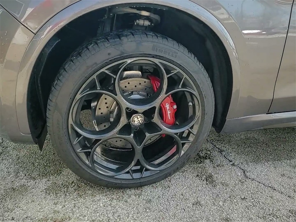 2024 ALFA ROMEO STELVIO - Image 15