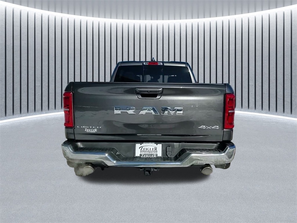 2025 RAM 1500 - Image 12