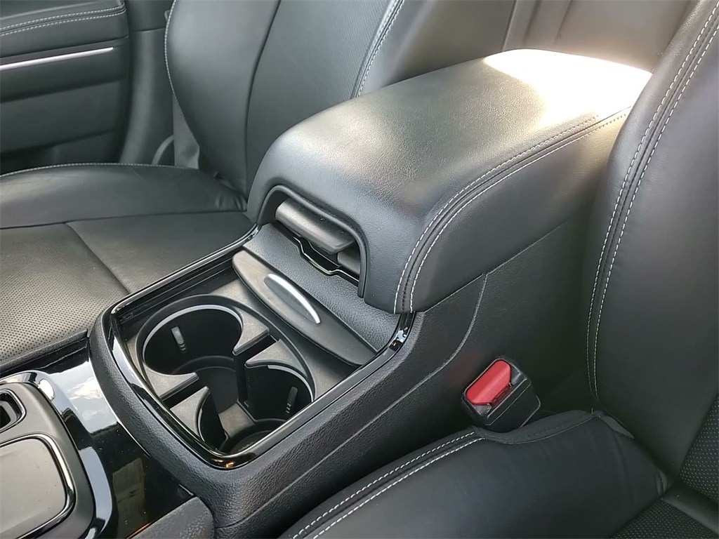 2023 CHRYSLER 300 - Image 32