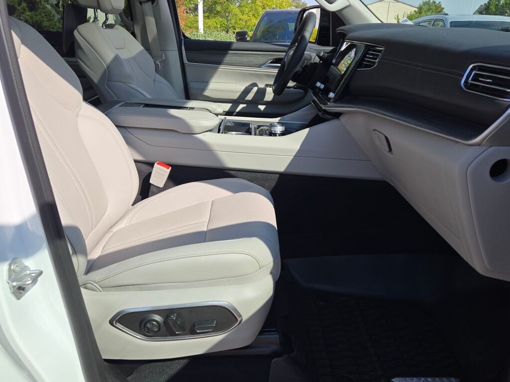2024 JEEP WAGONEER - Image 6