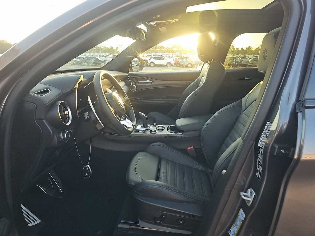 2024 ALFA ROMEO STELVIO - Image 7