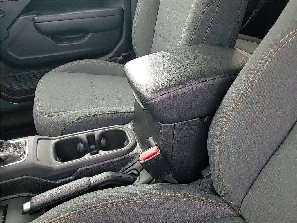 2025 JEEP WRANGLER - Image 31